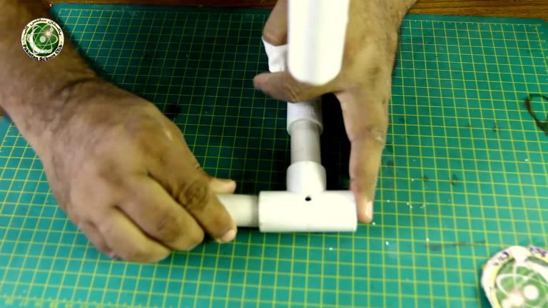 Make a Small Van De Graaff Generator In Step by Step With Pictures