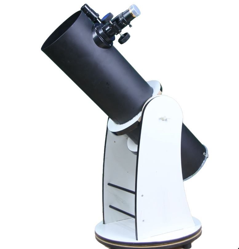 Made in Pakistan Astronomical telescope in Karachi for moon and planets
