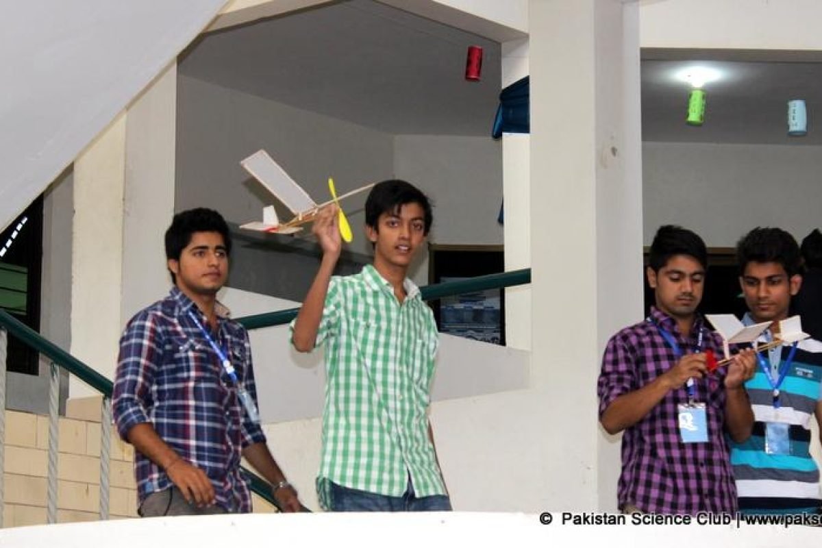 Team PSC’s wins Sky Surfing Competition at SEE14′