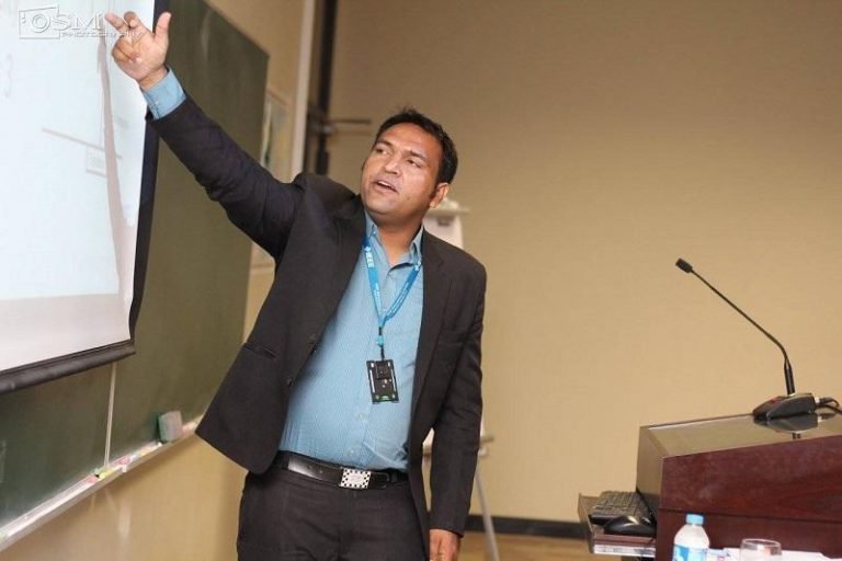 Teacher Training Workshop on Hands-on Science by Abdul Rauf