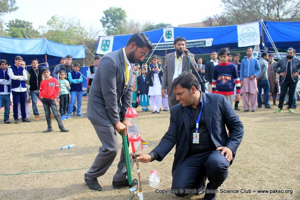 Pakistan Science Club Exhibited Projects in Lahore Science Mela