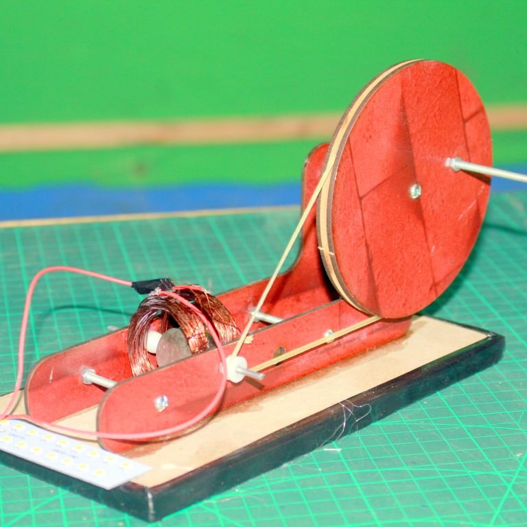 Hand Powered Electricity  Generator