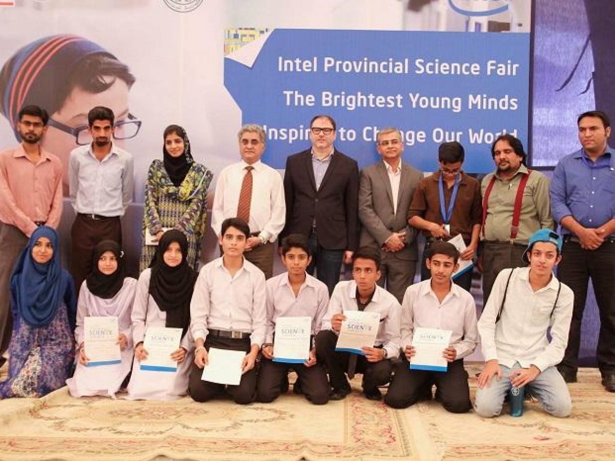 Team Pakistan Science Club qualifies for Intel National Science Fair 2015