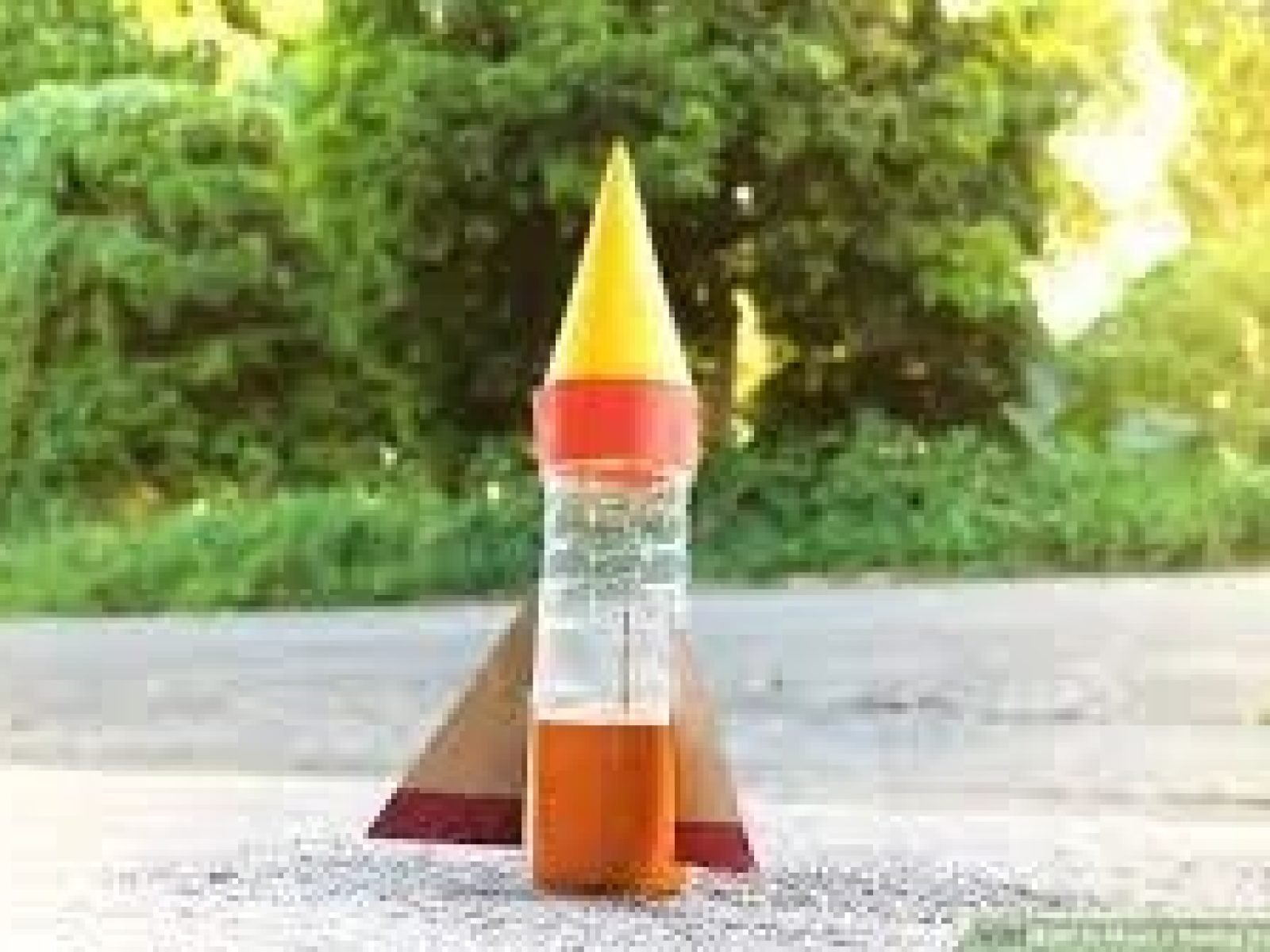 Soda Vinegar Rocket