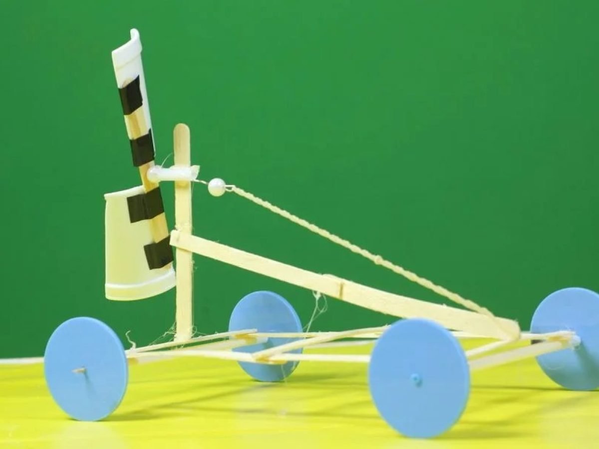 Rubber powered air propeller car