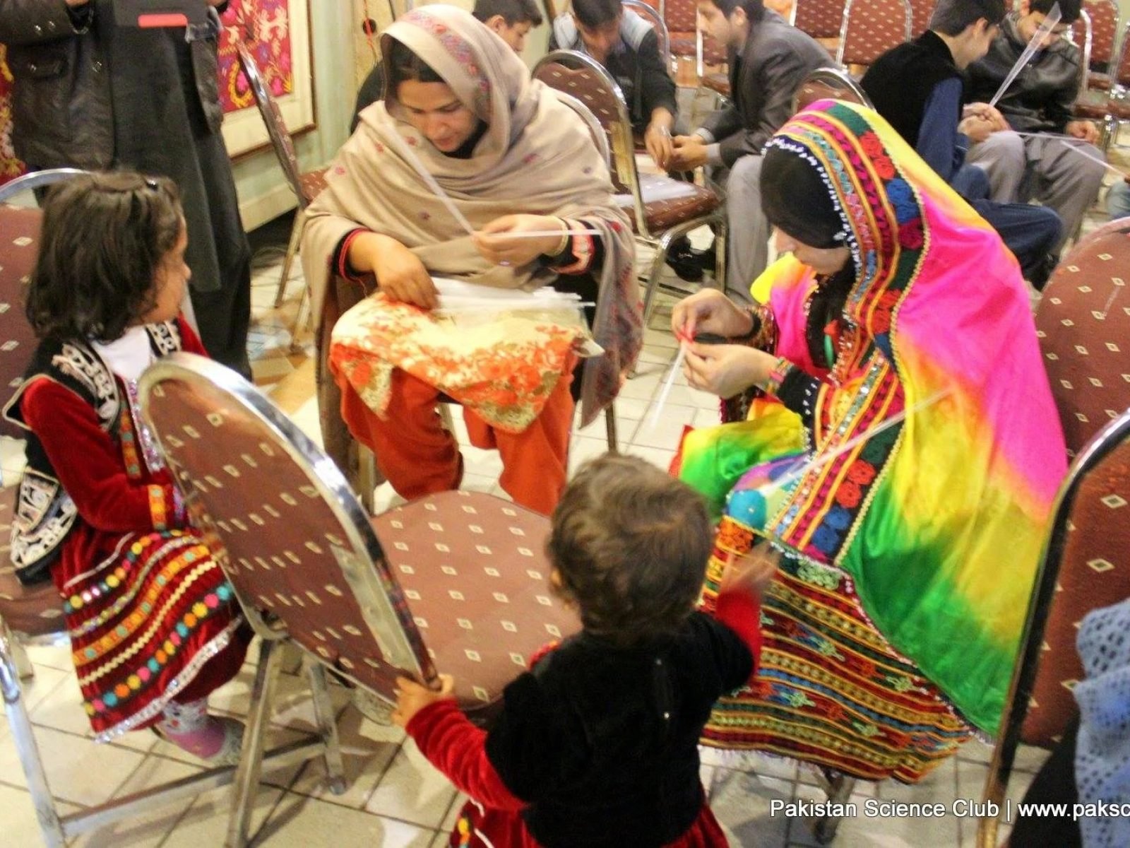 PSC conducted hands-on activities and Fun Science show at Lok Virsa