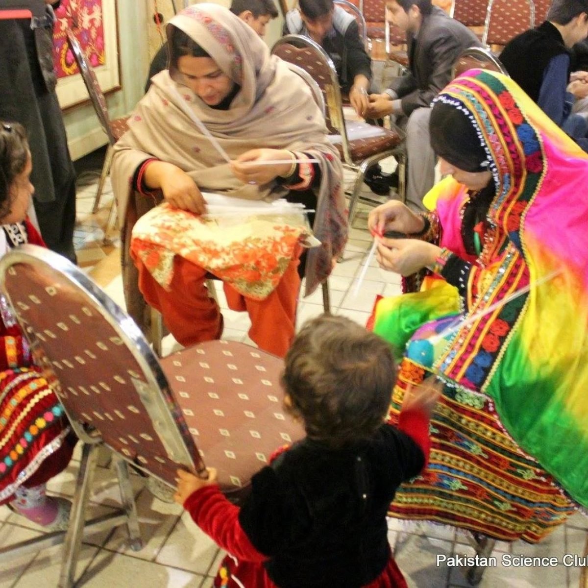 PSC conducted hands-on activities and Fun Science show at Lok Virsa