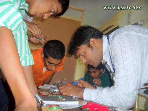 Summer Science Camp 2011 by Pakistan Sciecne club (1)