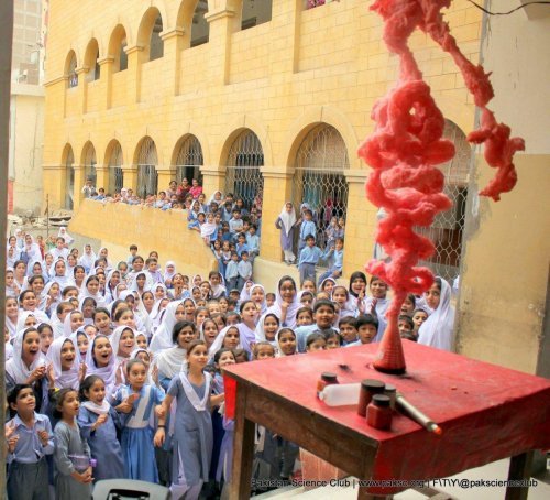 Science show at Larkana Science Festival